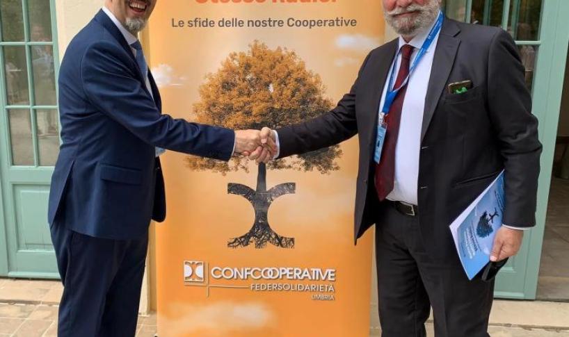 COOPERARE INSIEME